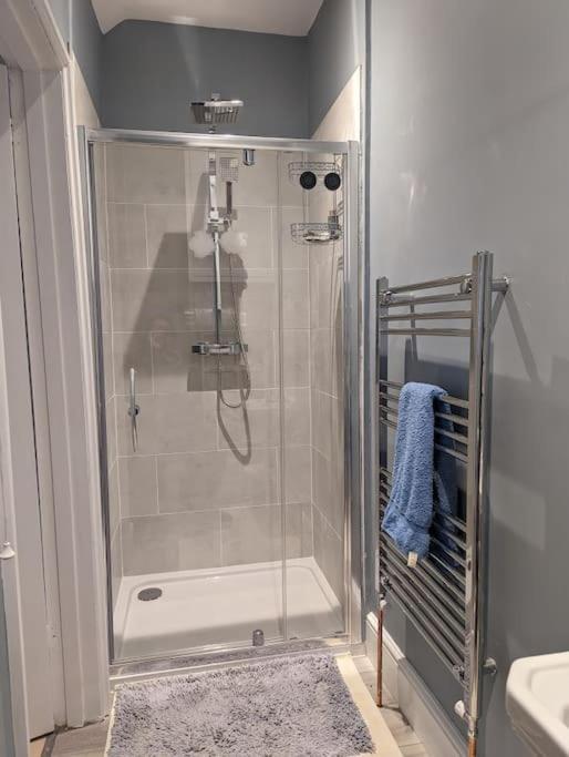 Appartamento Cliffside Cowes  Esterno foto